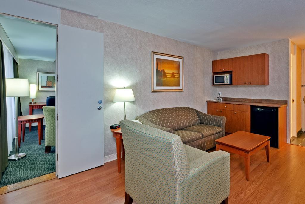 Holiday Inn Montreal Midtown Bilik gambar