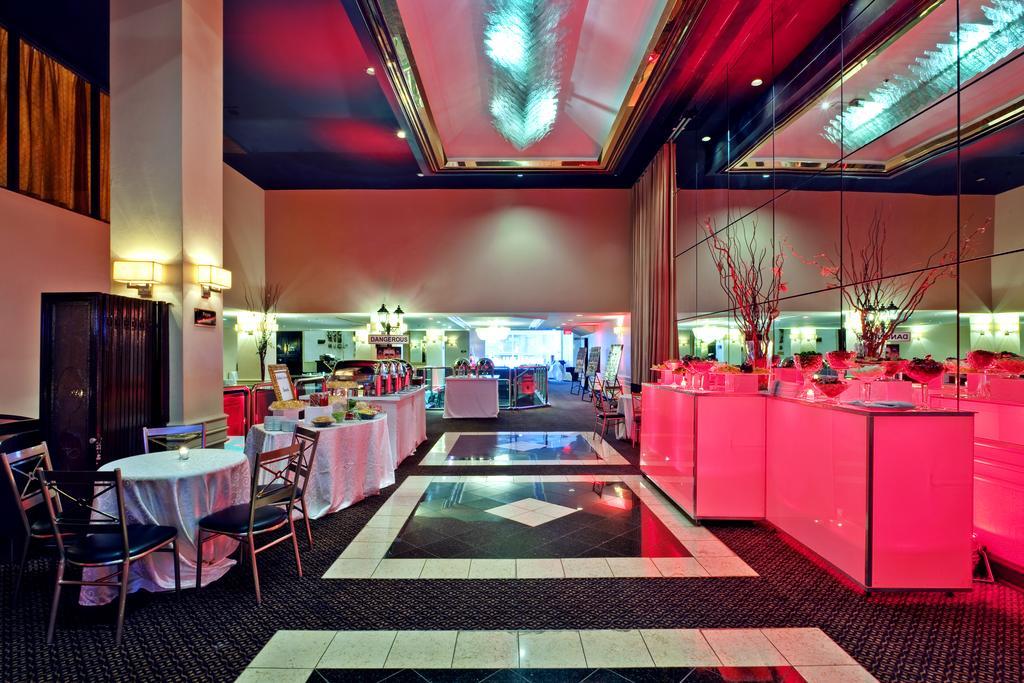 Holiday Inn Montreal Midtown Luaran gambar